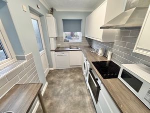 Photo 6- click for photo gallery